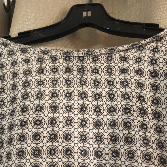 Ann Taylor Brown and Cream Mandala blouse Size L - Picture 7 of 8
